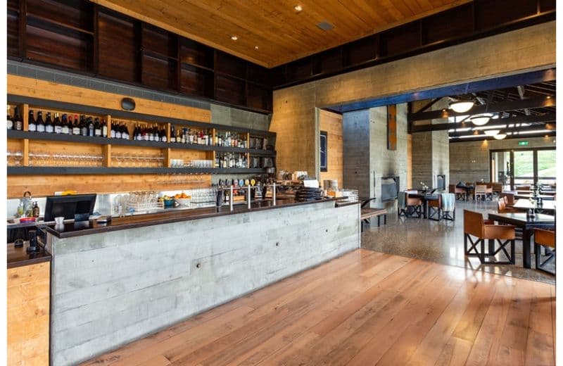Jack’s Point Club House — image 4